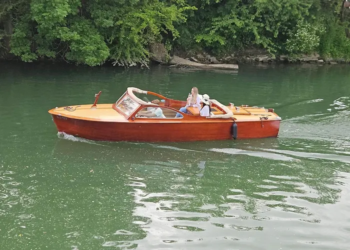 River Ljubljanica Semesterbostad