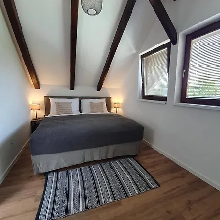 River Ljubljanica Casa vacanze *