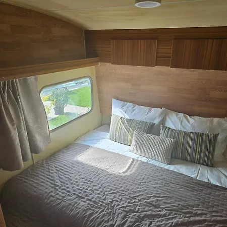 River Ljubljanica بيت للعطل ليوبليانا