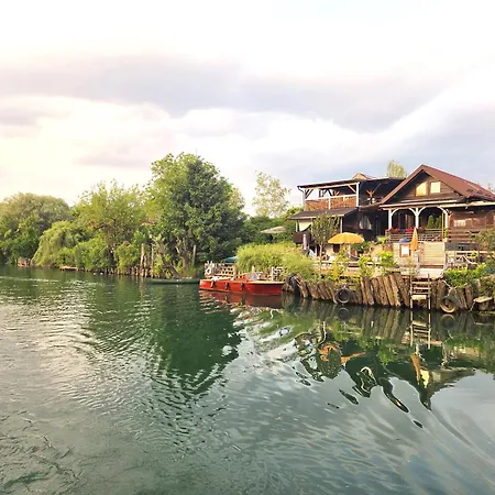 River Ljubljanica * 류블랴나